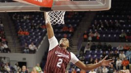 Top-ranked South Carolina rolls to 79-36 win over Cal Poly